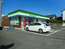 ファミリーマート矢田小南店(コンビニ)まで488m 六万石くるりんバス（寺津矢田線）/富山北 徒歩11分 1階 1年未満