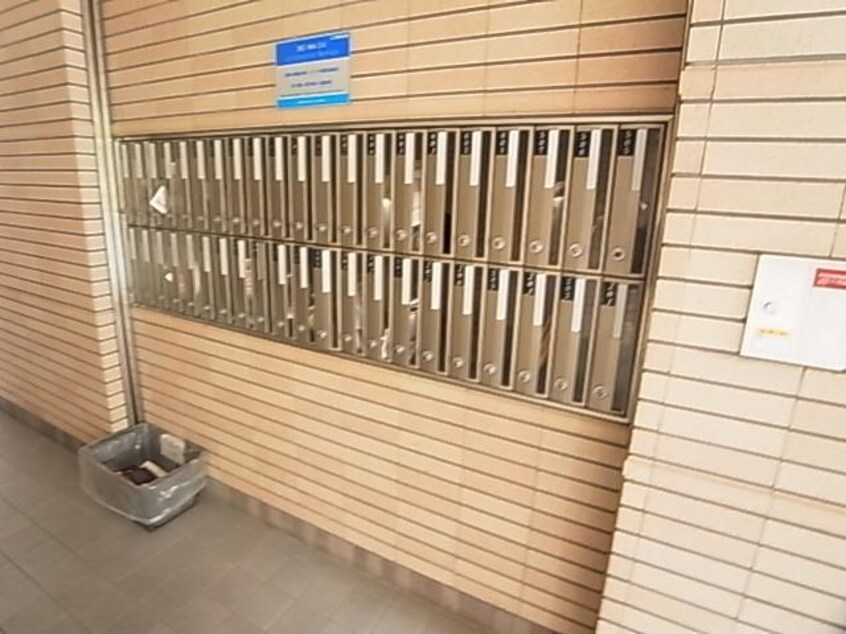 集合郵便受け 大和路線・関西本線/奈良駅 徒歩2分 8階 築21年