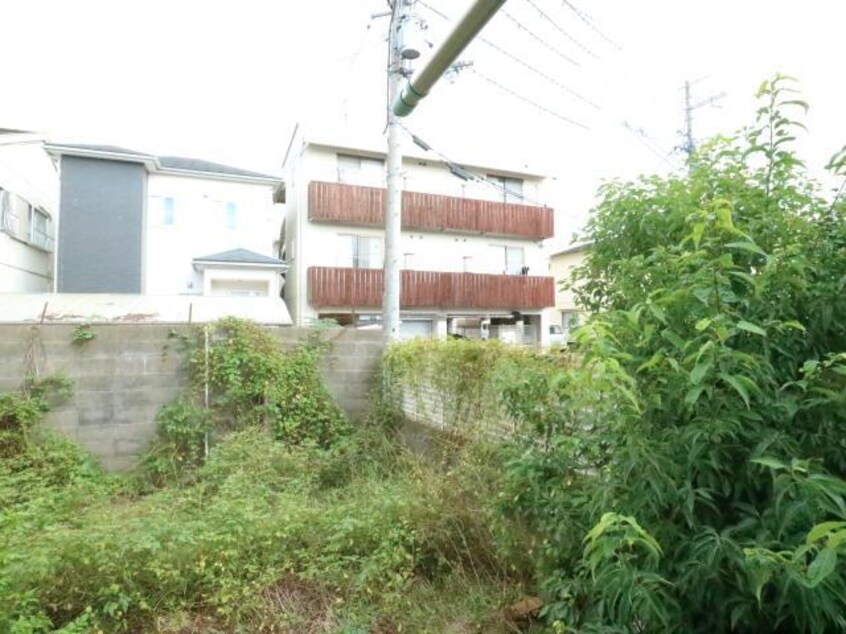  近鉄難波線・奈良線/近鉄奈良駅 徒歩17分 1階 築33年