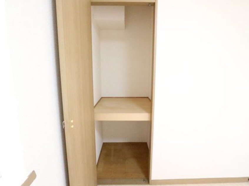  近鉄難波線・奈良線/近鉄奈良駅 徒歩17分 1階 築33年