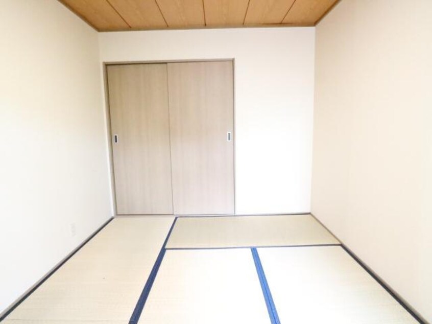  近鉄難波線・奈良線/近鉄奈良駅 徒歩17分 1階 築33年