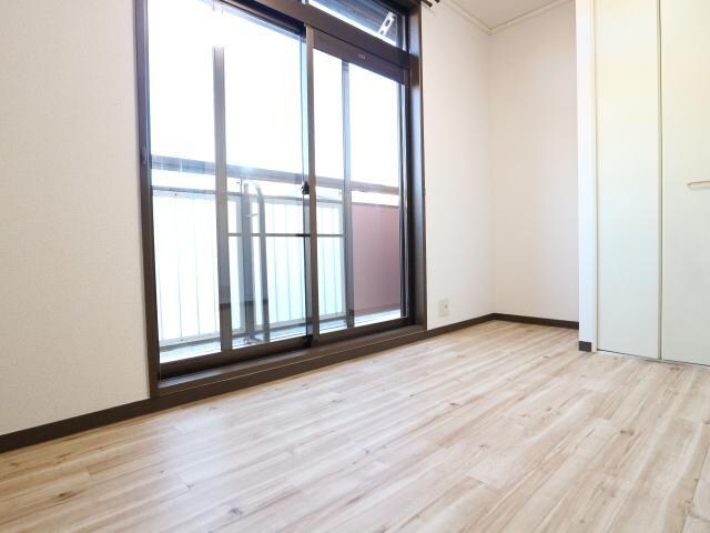  近鉄難波線・奈良線/近鉄奈良駅 徒歩10分 2階 築30年