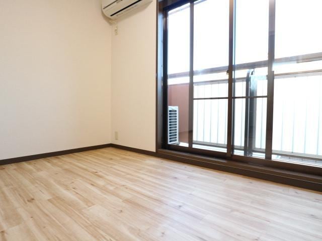  近鉄難波線・奈良線/近鉄奈良駅 徒歩10分 2階 築30年