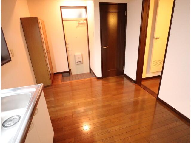  大和路線・関西本線/奈良駅 バス10分八条町地蔵前下車:停歩3分 1階 築30年