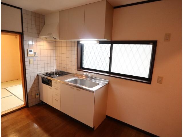  大和路線・関西本線/奈良駅 バス10分八条町地蔵前下車:停歩3分 1階 築30年