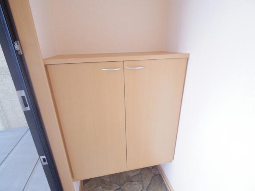  近鉄難波線・奈良線/新大宮駅 徒歩35分 2階 築18年