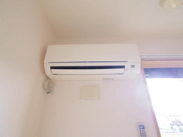  近鉄難波線・奈良線/新大宮駅 徒歩35分 2階 築18年