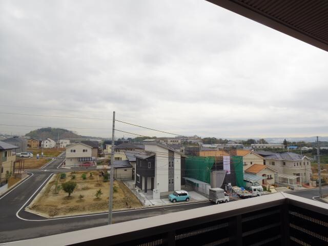  大和路線・関西本線/木津駅 徒歩18分 3階 築10年