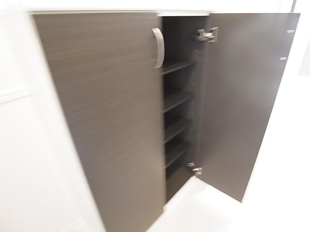  大和路線・関西本線/奈良駅 バス14分西九条町下車:停歩4分 1階 築10年