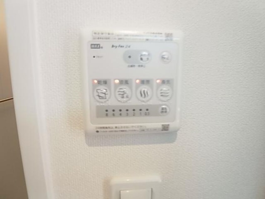  大和路線・関西本線/奈良駅 バス14分西九条町下車:停歩4分 1階 築10年