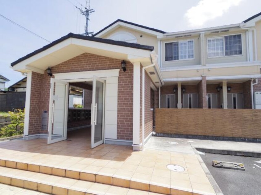  近鉄難波線・奈良線/新大宮駅 徒歩17分 2階 築17年