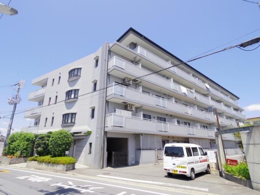  大和路線・関西本線/奈良駅 バス8分北神殿下車:停歩4分 3階 築29年