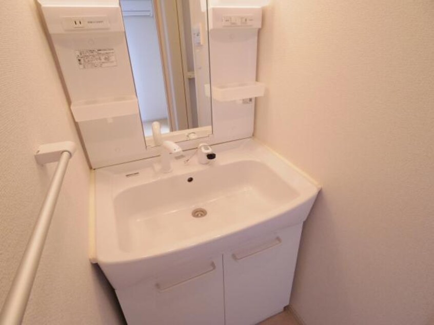  大和路線・関西本線/奈良駅 バス10分大和ハウス前下車:停歩5分 3階 築14年