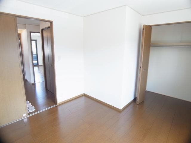  近鉄難波線・奈良線/近鉄奈良駅 バス15分木津南ソレイユ下車:停歩8分 1階 築22年