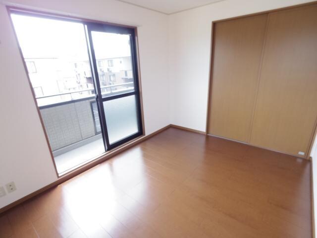  近鉄難波線・奈良線/近鉄奈良駅 バス15分木津南ソレイユ下車:停歩8分 3階 築22年