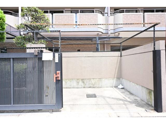  大和路線・関西本線/奈良駅 徒歩5分 4階 築28年