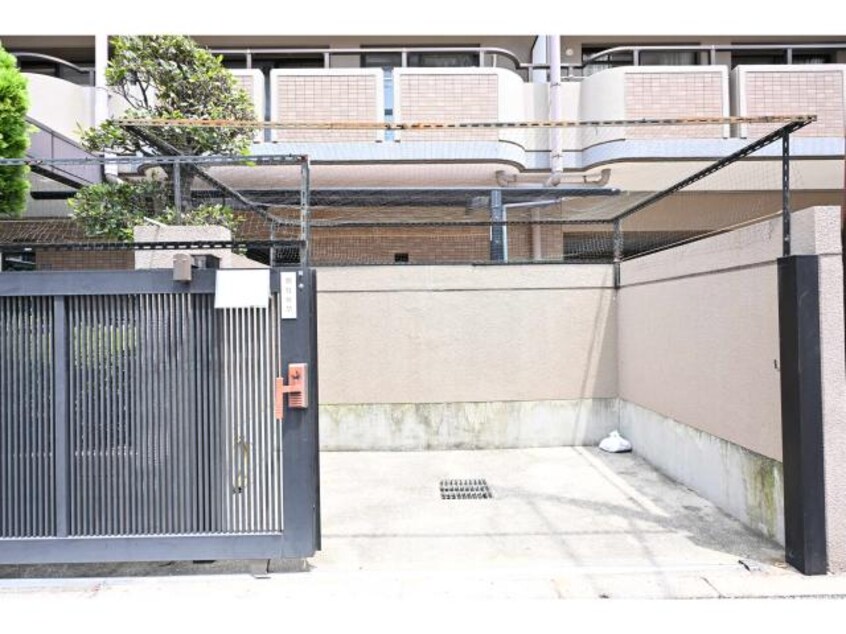  大和路線・関西本線/奈良駅 徒歩5分 4階 築28年