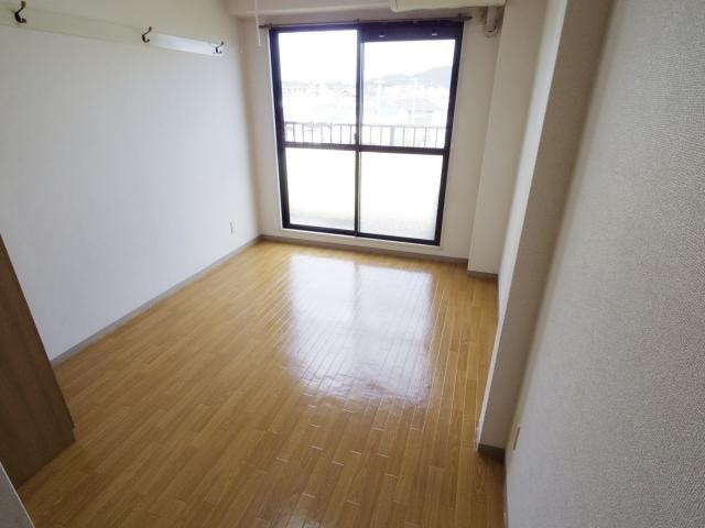  近鉄難波線・奈良線/新大宮駅 徒歩7分 4階 築31年
