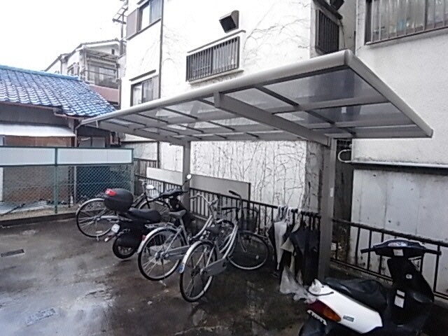  近鉄難波線・奈良線/近鉄奈良駅 バス13分護国神社下車:停歩5分 1階 築24年