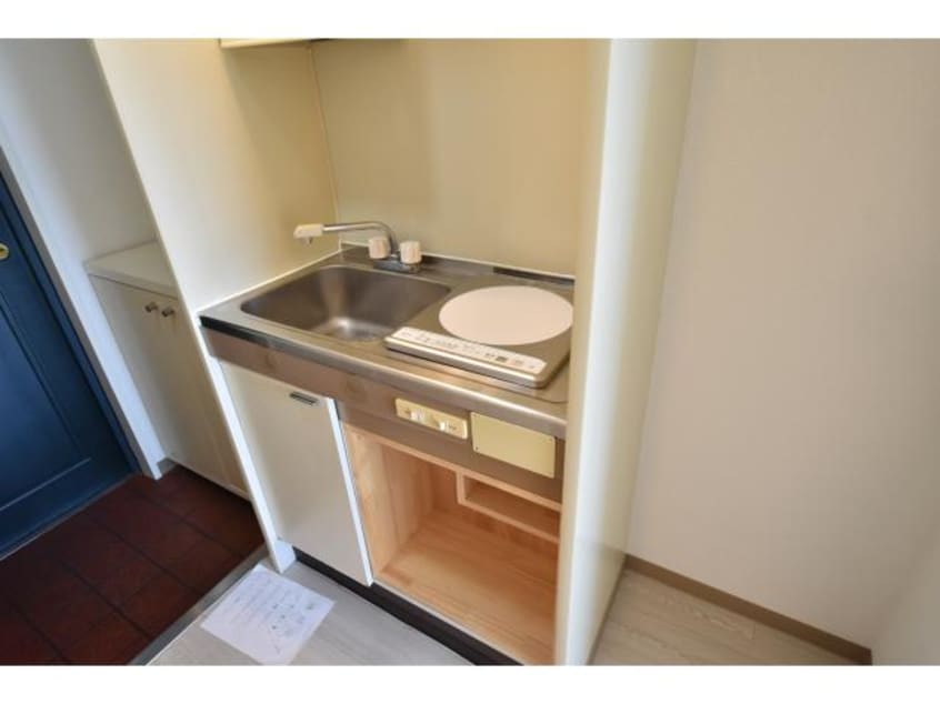  近鉄難波線・奈良線/新大宮駅 徒歩4分 8階 築36年