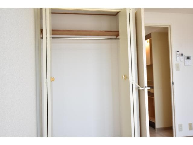  近鉄難波線・奈良線/新大宮駅 徒歩4分 8階 築36年