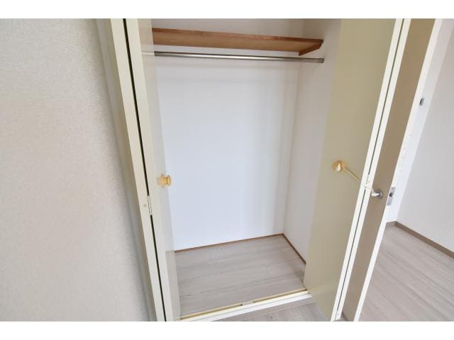  近鉄難波線・奈良線/新大宮駅 徒歩4分 8階 築36年