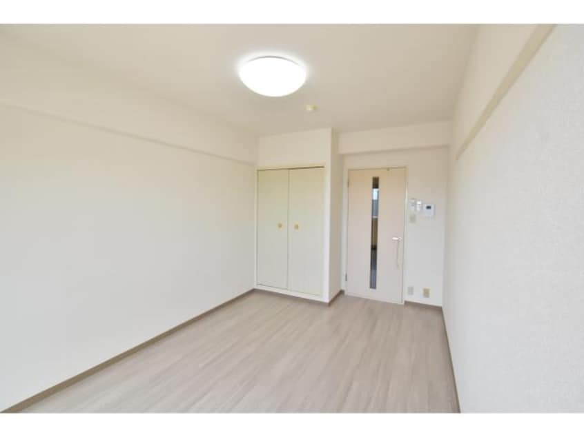  近鉄難波線・奈良線/新大宮駅 徒歩4分 8階 築36年