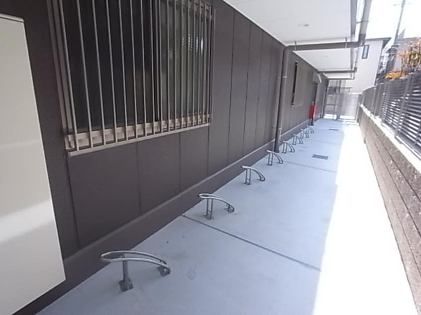  近鉄難波線・奈良線/近鉄奈良駅 バス10分高畑住宅停下車:停歩2分 3階 築11年