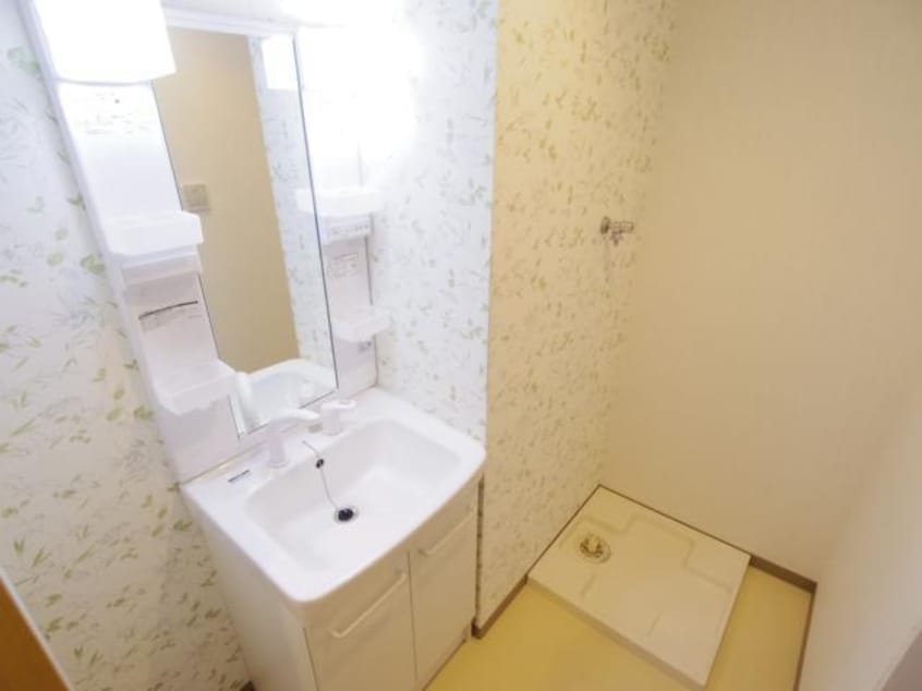  近鉄難波線・奈良線/近鉄奈良駅 バス10分高畑住宅停下車:停歩2分 3階 築11年