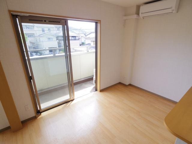  近鉄難波線・奈良線/近鉄奈良駅 バス10分高畑住宅停下車:停歩2分 3階 築11年