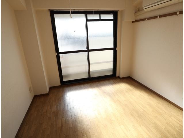  近鉄難波線・奈良線/新大宮駅 徒歩8分 5階 築27年