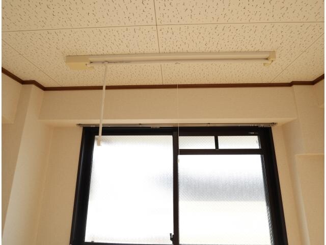  近鉄難波線・奈良線/新大宮駅 徒歩8分 5階 築27年