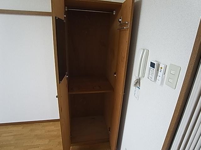  近鉄難波線・奈良線/新大宮駅 徒歩8分 5階 築27年