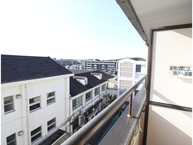  近鉄難波線・奈良線/新大宮駅 徒歩8分 5階 築27年