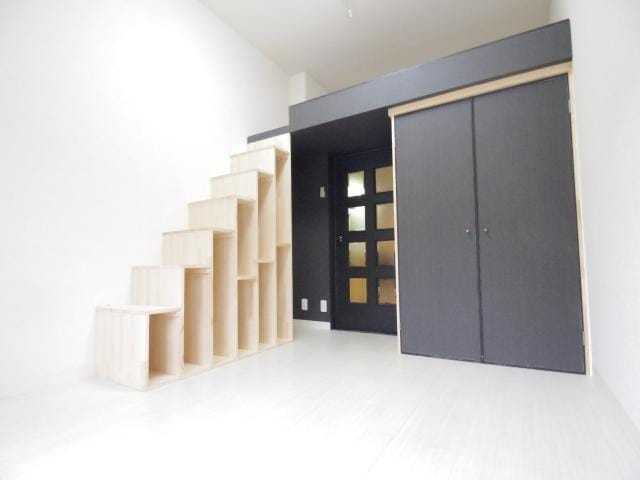  近鉄難波線・奈良線/近鉄奈良駅 バス11分萩ヶ丘町下車:停歩2分 1階 築36年