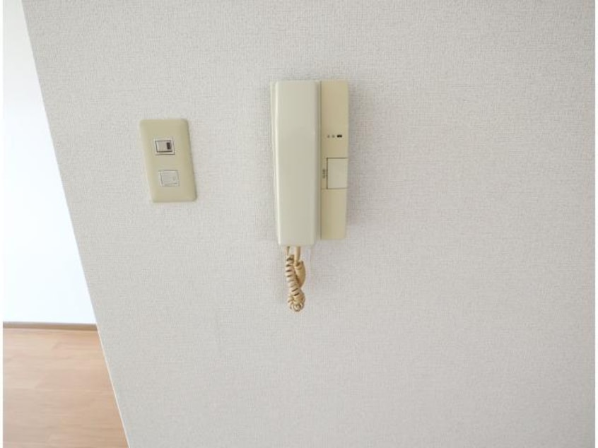  近鉄難波線・奈良線/新大宮駅 徒歩8分 2階 築24年