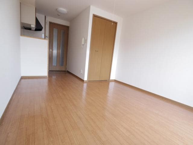  近鉄難波線・奈良線/新大宮駅 徒歩8分 3階 築24年