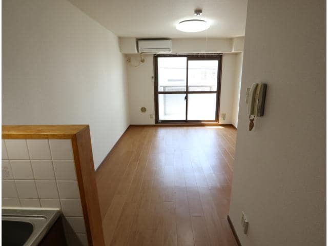  近鉄難波線・奈良線/新大宮駅 徒歩8分 2階 築24年