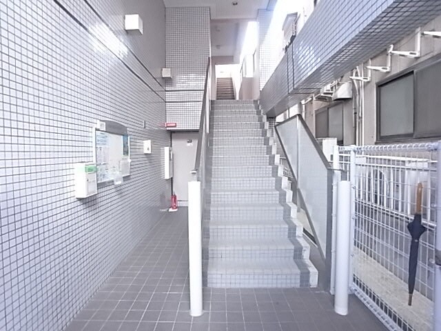  大和路線・関西本線/奈良駅 徒歩5分 4階 築32年