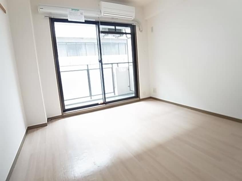  近鉄難波線・奈良線/近鉄奈良駅 徒歩3分 2階 築28年