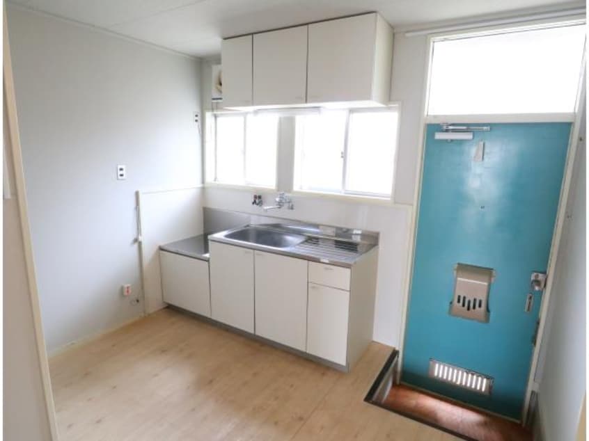  大和路線・関西本線/奈良駅 バス9分北神殿下車:停歩5分 1階 築47年