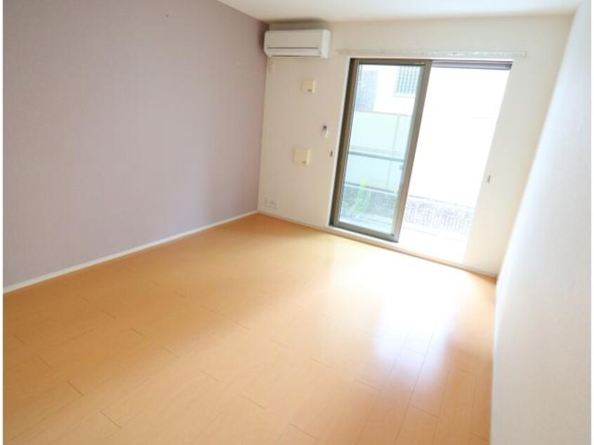  近鉄難波線・奈良線/近鉄奈良駅 バス16分梅美台7丁目下車:停歩3分 1階 築11年