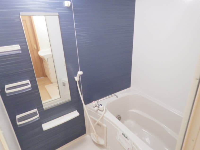  近鉄難波線・奈良線/近鉄奈良駅 バス15分木津南ソレイユ下車:停歩9分 2階 築17年