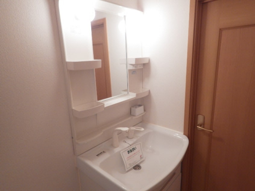  近鉄難波線・奈良線/近鉄奈良駅 バス15分木津南ソレイユ下車:停歩9分 2階 築17年