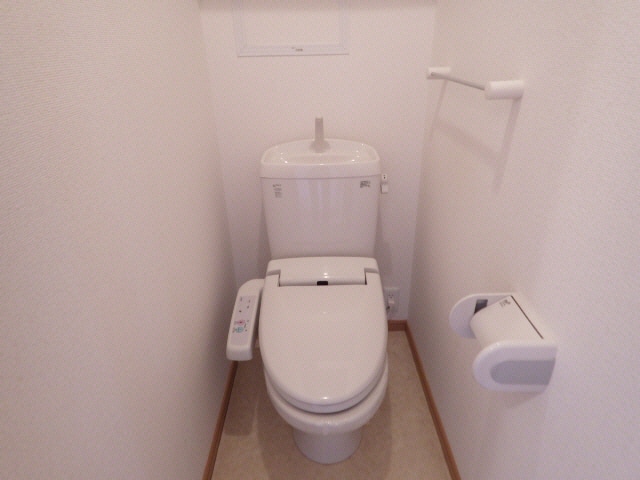  近鉄難波線・奈良線/近鉄奈良駅 バス15分木津南ソレイユ下車:停歩9分 2階 築17年