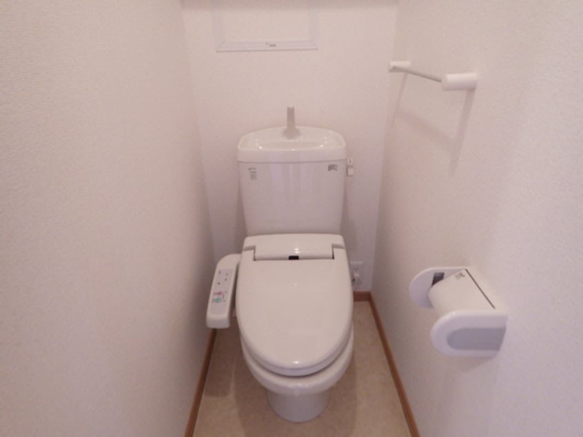  近鉄難波線・奈良線/近鉄奈良駅 バス15分木津南ソレイユ下車:停歩9分 2階 築17年