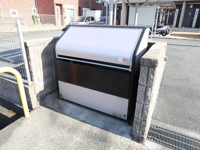  大和路線・関西本線/奈良駅 バス15分大和ハウス前下車:停歩5分 3階 築12年
