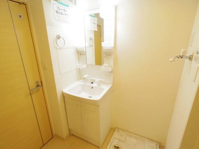  大和路線・関西本線/奈良駅 バス13分西九条下車:停歩5分 2階 築11年