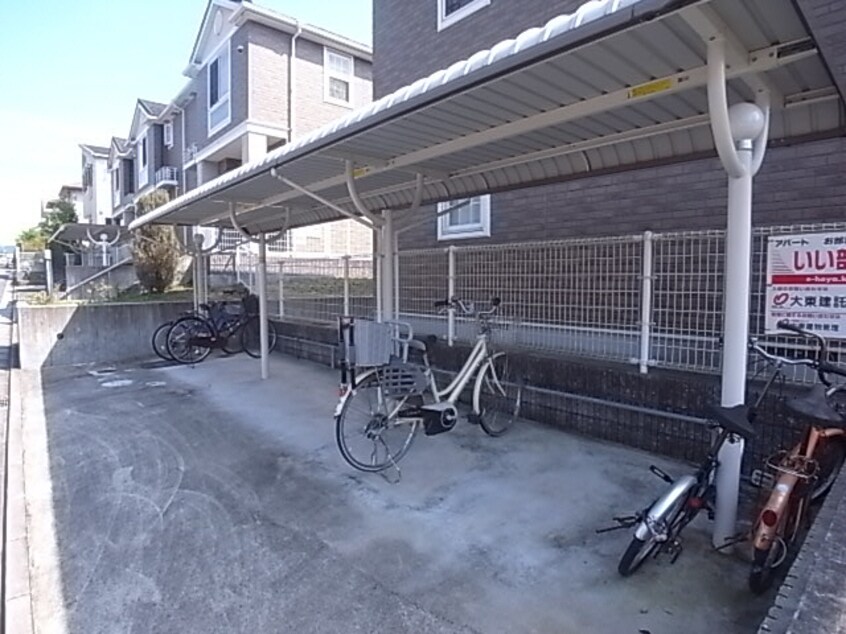  近鉄難波線・奈良線/近鉄奈良駅 バス17分州見台７丁目下車:停歩8分 2階 築21年