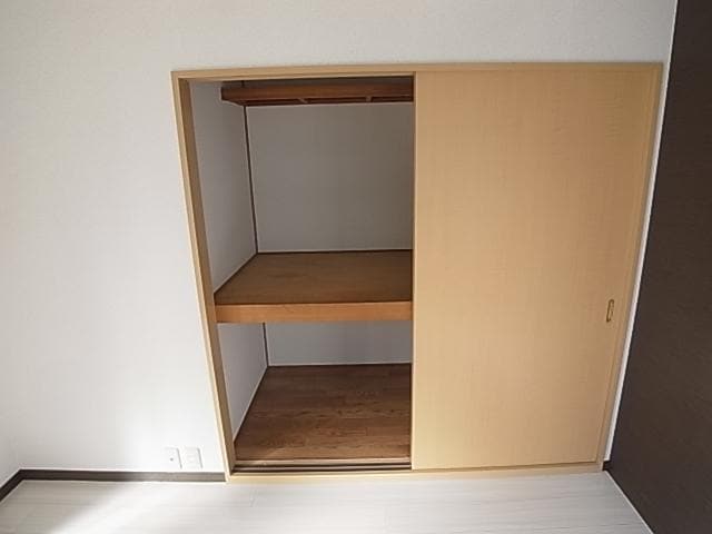  近鉄難波線・奈良線/近鉄奈良駅 バス10分南方町下車:停歩5分 1階 築49年